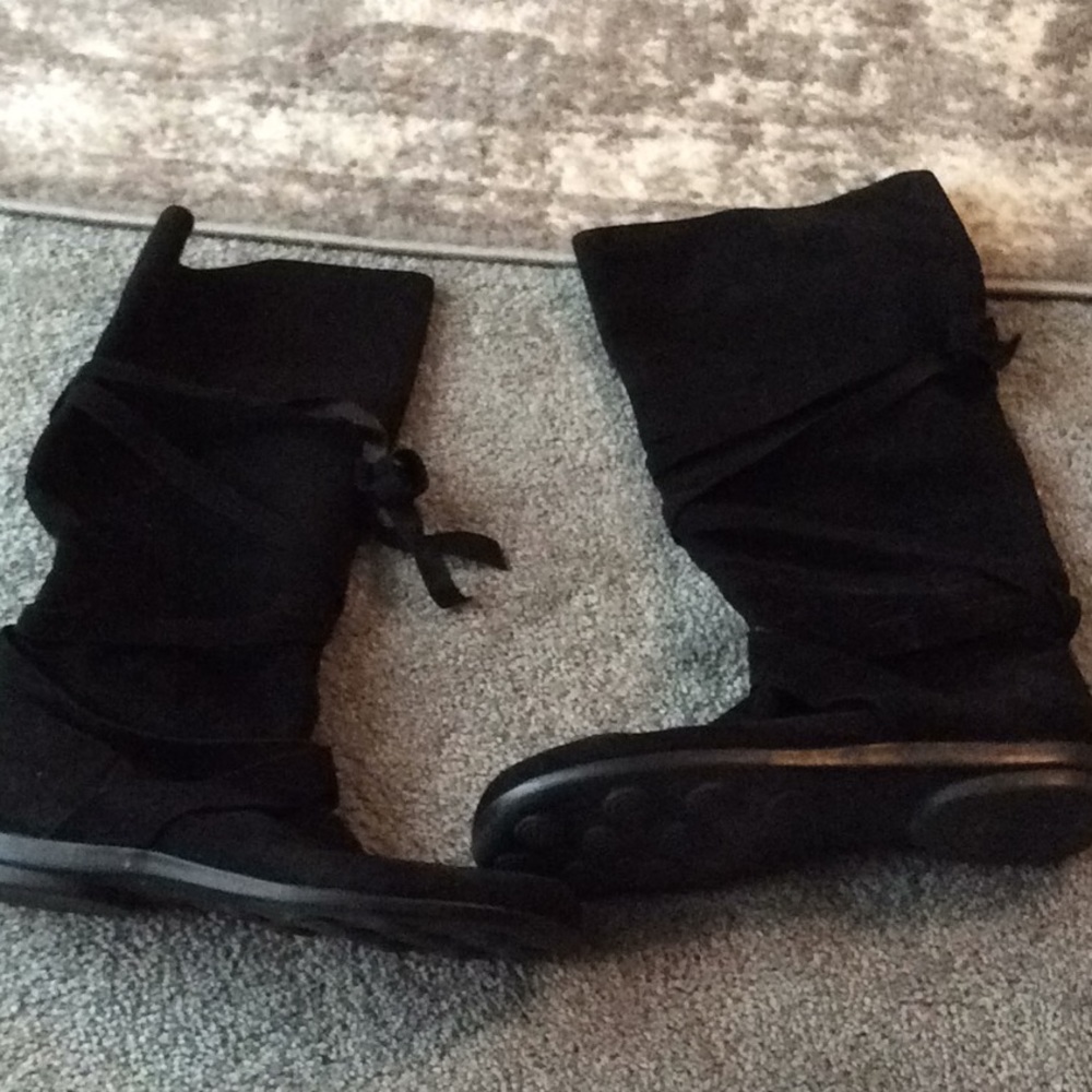 Women's fall boots size 10
